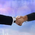 onderhandeling afsluiten handdruk